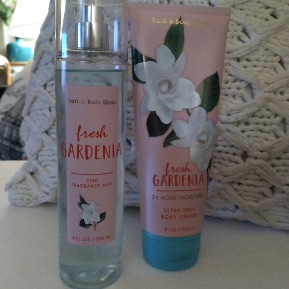 Lotion and body spray set
